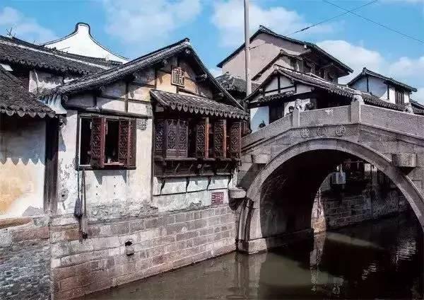 新春佳节本是同庆之日,刘禹锡写下千古名句,却令人惆怅千年
